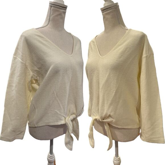 Madewell Texture & Thread Size M Long Sleeve Tie-Front Top in Antique Cream NWT - Picture 3 of 10